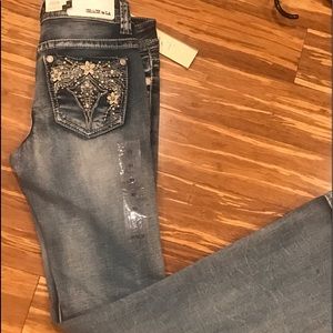 New with tags! Girl's jean' straight leg. Size 10